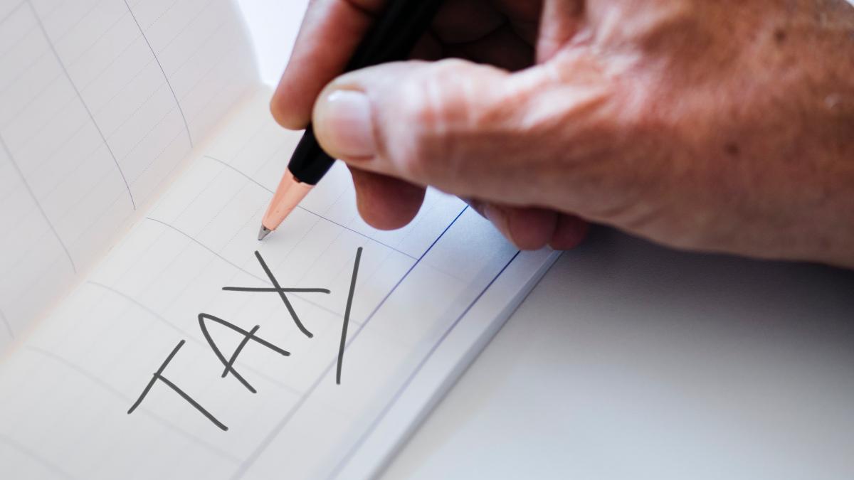 Freelancers’ Questions: Is my German client right to say I must be VAT-registered?