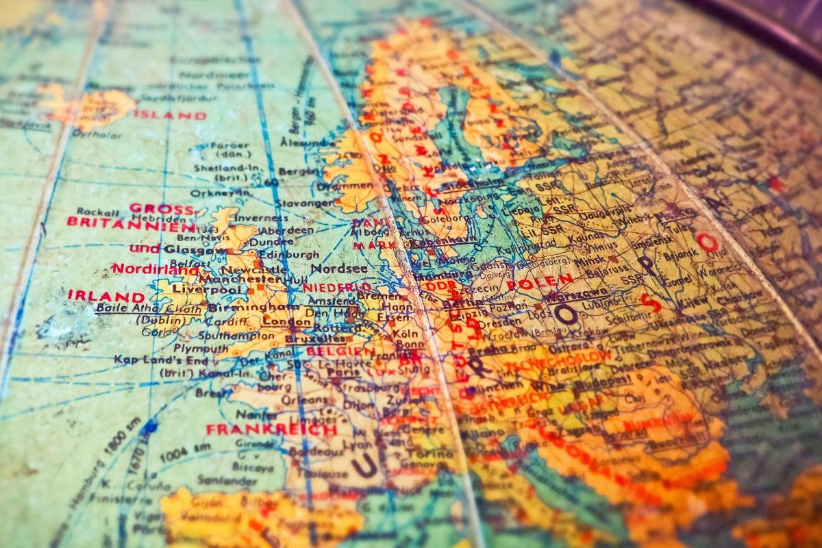 How to freelance in the UK for overseas clients
