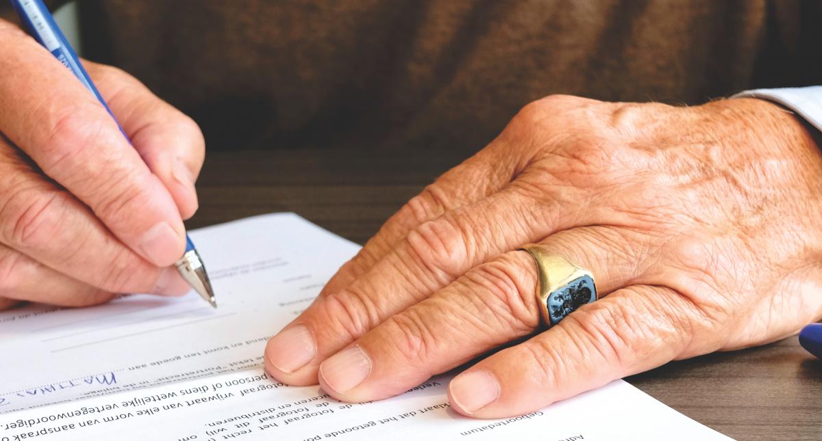 Freelancers' Questions: Do self-employed people need to issue their own contracts?