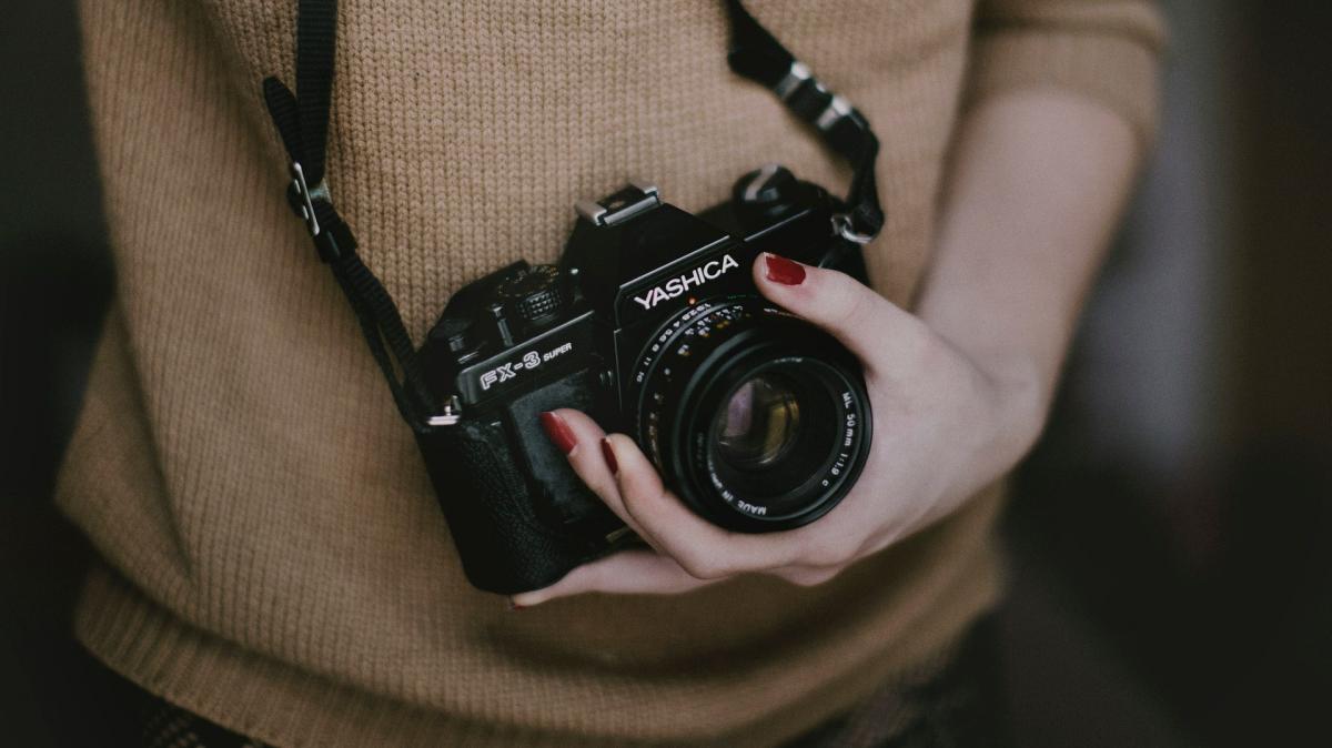 find freelance photography work